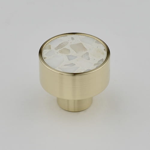 uchwyty-do-mebli-pokojowych